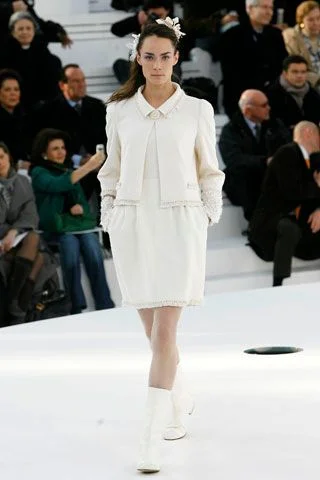 Look 11